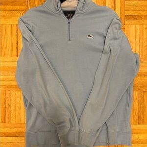 Vineyard vines men’s medium light blue quarter zip. Lightly worn great condition